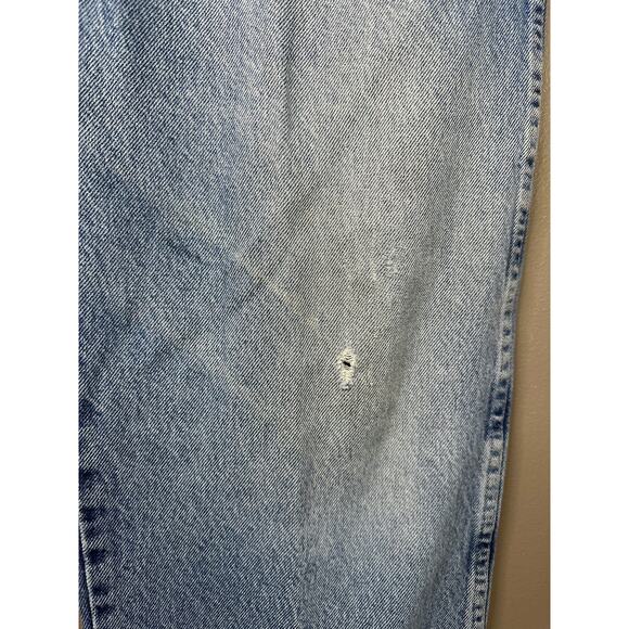 Men’s Wrangler Light Wash ‘Regular Fit’ 100& Cotton Blue Jeans Denim Size 40x30 - Picture 5 of 9